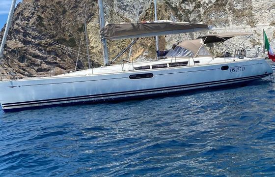 Sailboat Jeanneau Sun Odyssey 49 i 15m