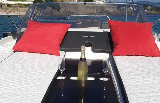 Motorboat Beneteau Flyer sundeck 8.8 400hp