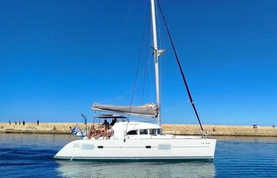 Catamaran Lagoon 380 s2 11.58m