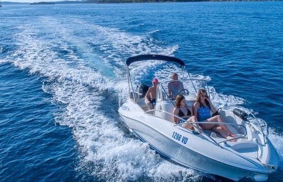 Motorboat Quicksilver Quicksilver 555 Commander 115hp