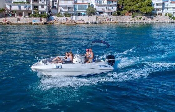 Motorboat Quicksilver Quicksilver 555 Commander 115hp