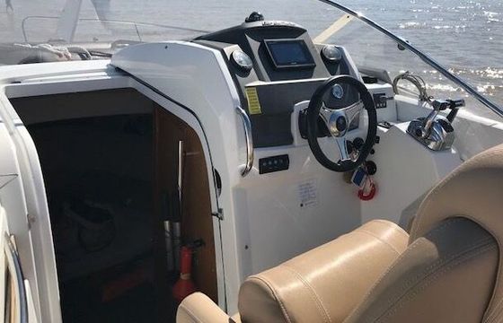 Motorboat Jeanneau Cap Camarat 8.5 Wa