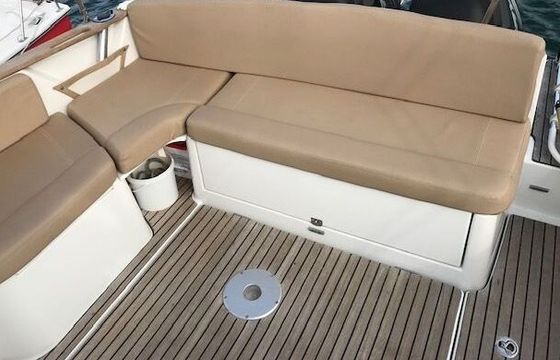 Motorboat Jeanneau Cap Camarat 8.5 Wa