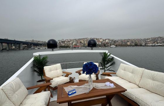 Motor yacht Costom made 2000