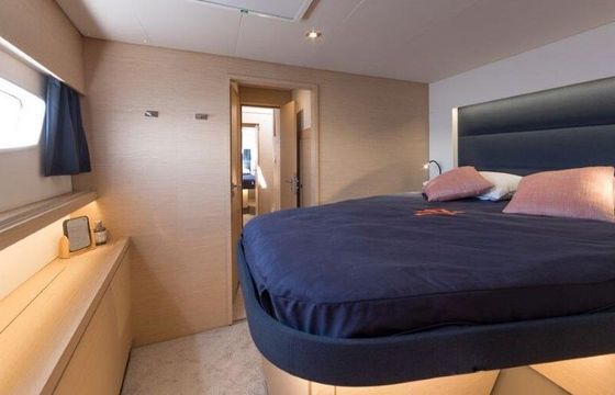Catamaran FOUNTAINE PAJOT SAONA 47 13.94m