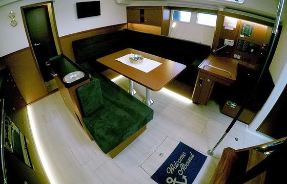 Sailboat HANSE 505 15.4m