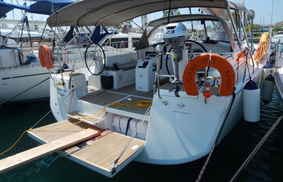 Sailboat Jeanneau Sun Odyssey 490 14m
