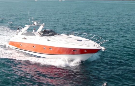 Motorboat Sunseeker 56 predator 800hp
