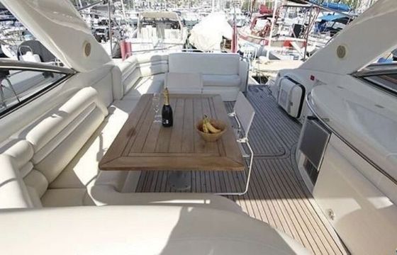 Motorboat Sunseeker 56 predator 800hp