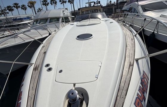 Motorboat Sunseeker 56 predator 800hp