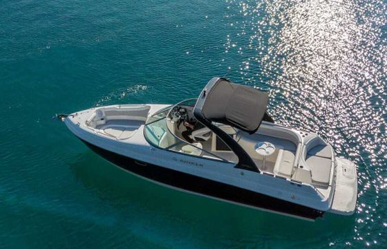 Motorboat Rinker 296 Captiva 220hp