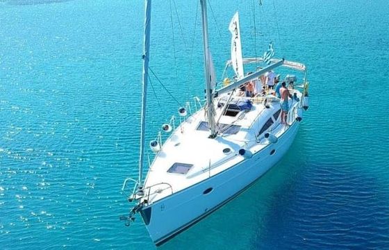 Sailboat HALF DAY PRIVATE ALL INCLUSIVE TRIP TO DIA ISLAND Elan Impression 434 13.5m