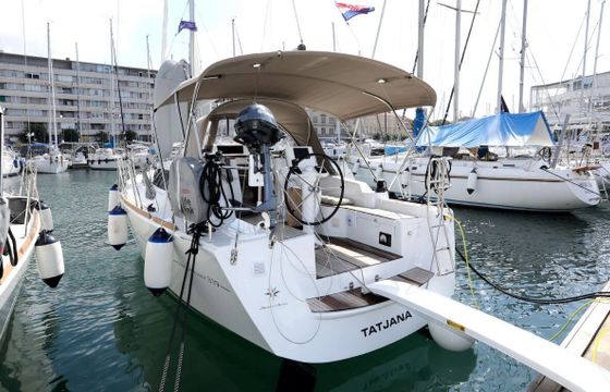 Sailboat Jeanneau Sun Odyssey 319 9.99m