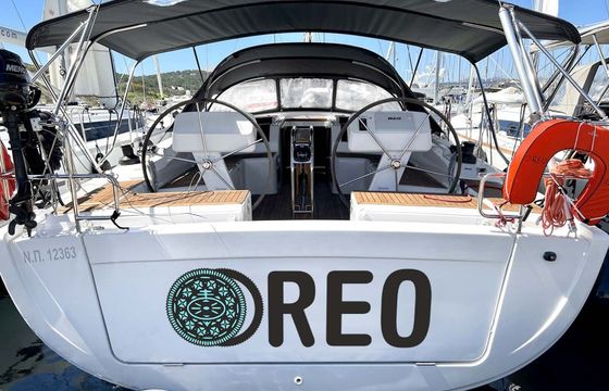 Sailboat HANSE 458 14.04m