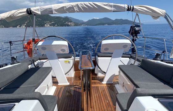 Sailboat HANSE 458 14.04m