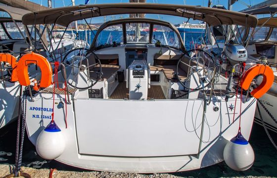 Sailboat Jeanneau Sun Odyssey 440 13.39m