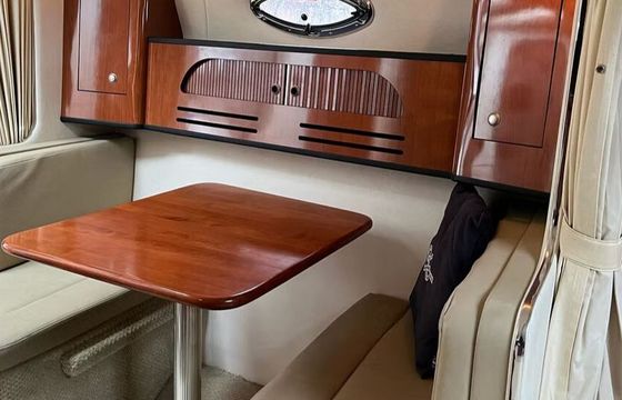 Motorboat Sea Ray 280 Sundancer 440hp