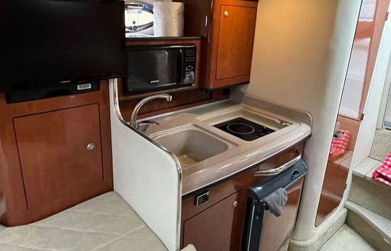 Motorboat Sea Ray 280 Sundancer 440hp