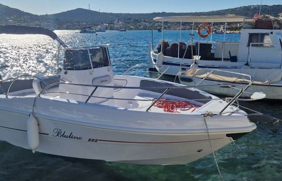 Motorboat Cantieri Bluline 21 Open 200hp