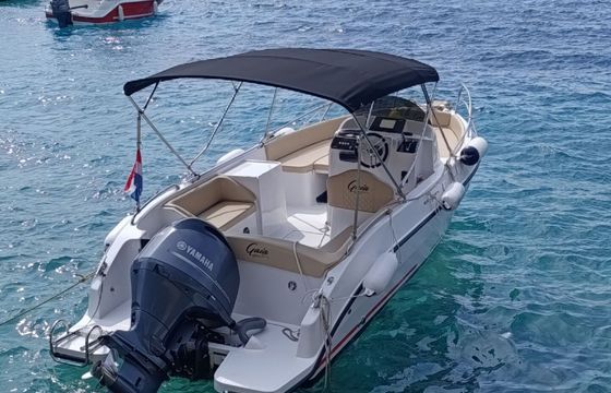 Motorboat Gaia 22 Sundeck 175hp