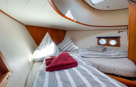 Motor yacht Passion Passion 880 C 60hp