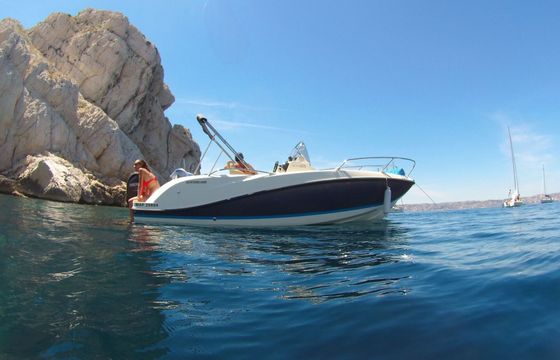 Motorboat QUICKSILVER Open Activ 605 115hp