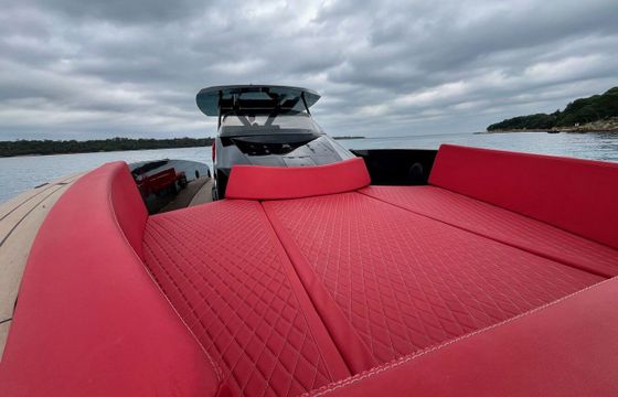 Motorboat TESORO T40 600hp