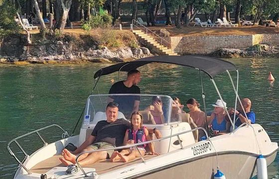 Motorboat QUICKSILVER 675 675 ACTIV OPEN 150hp