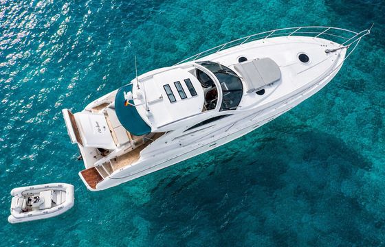 Motor yacht Sunseeker Portofino 53 1600hp