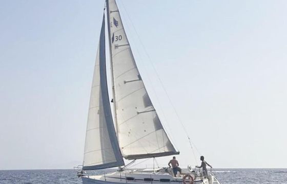 Sailboat Bavaria Cruiser 30 10m