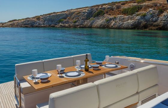 Motor yacht Pardo P38 600hp