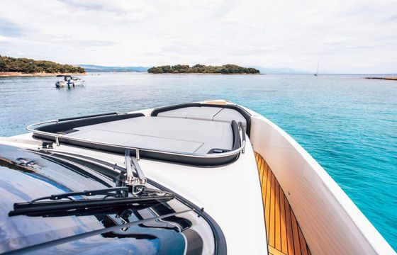 Motorboat Cranchi A46 960hp