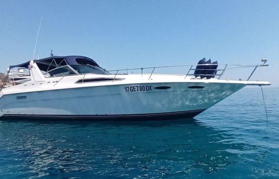 Motorboat Sea Ray 360 600hp