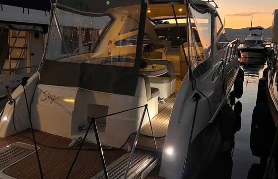 Motorboat Airon Marine 4300 Ttop 640hp
