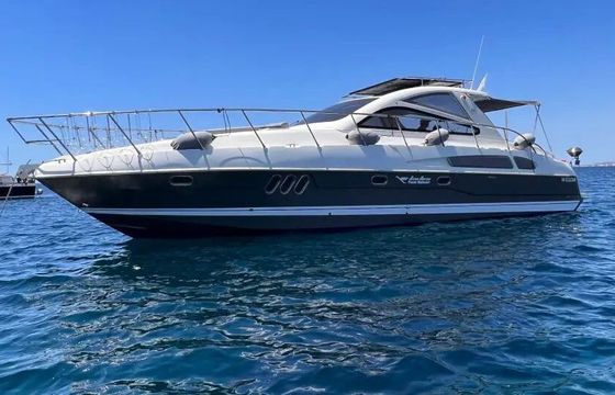 Motorboat Airon Marine 4300 Ttop 640hp