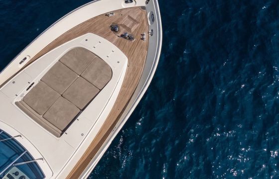 Motor yacht Leopard 27 4000hp