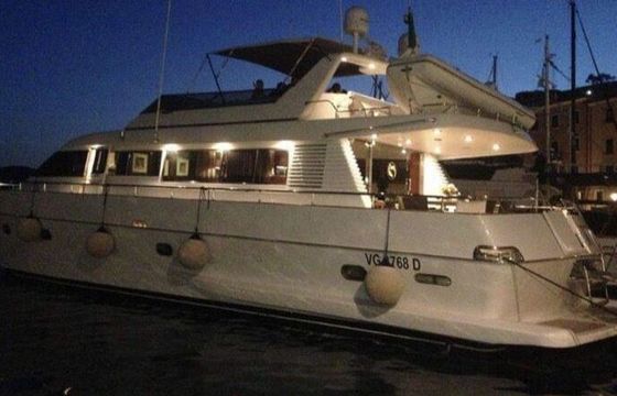 Motor yacht Diano 22 2200hp