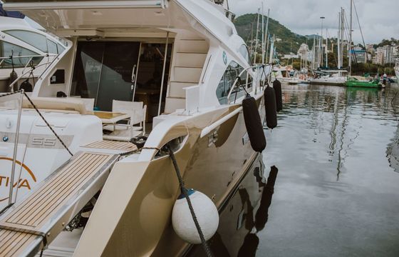 Motorboat Intermarine Bmw