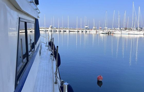 Motorboat PRINCESS 385 FLY 612hp