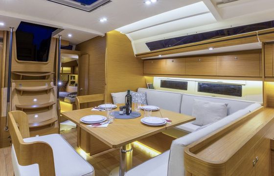 Sailboat Dufour Dufour 520 Grand Large 15.2m