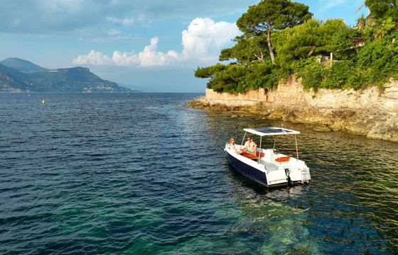 Boat without licence  Lagoon 55 6hp