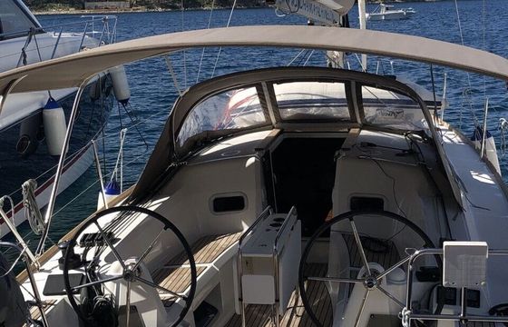 Sailboat Jeanneau Sun Odyssey 349 10m