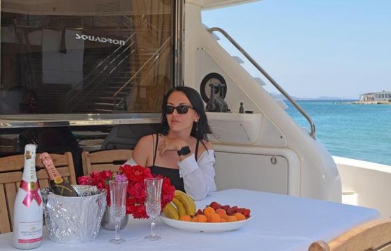 Motor yacht Fairline 65 Squadron 1000hp