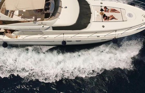 Motor yacht Fairline 65 Squadron 1000hp