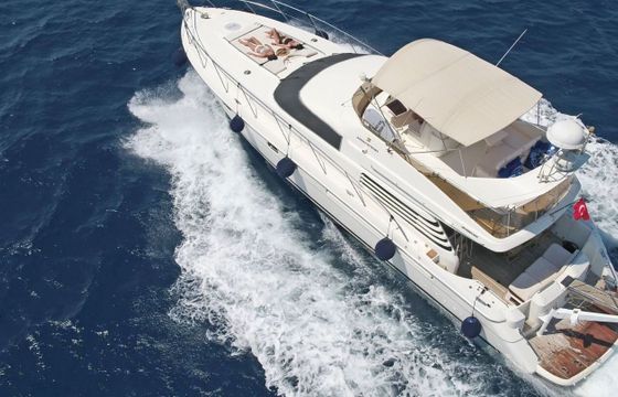 Motor yacht Fairline 65 Squadron 1000hp