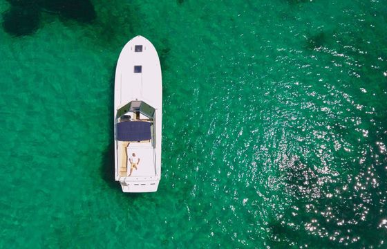 Motorboat ITAMA 38 950hp