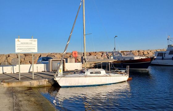 Sailboat Edel 2 5.6m
