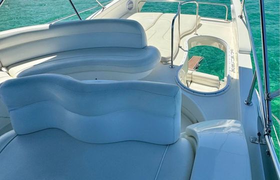 Motorboat Azimut 43 780hp