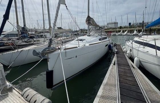 Sailboat Jeanneau Sun Odyssey 349 9.97m