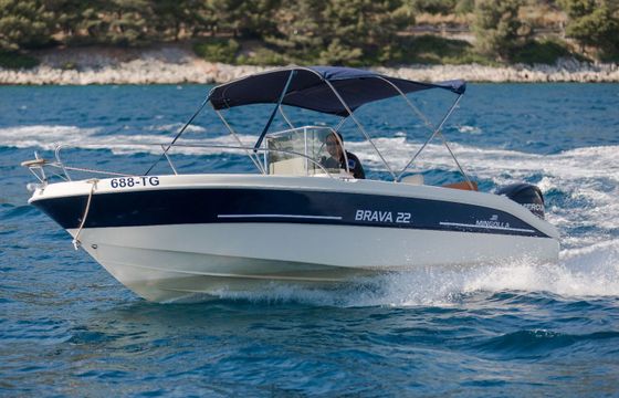 Motorboat Mingolla Brava 22 150hp